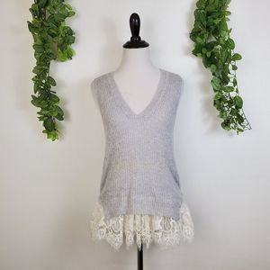 Press lace knit grey v-neck tank top, XS